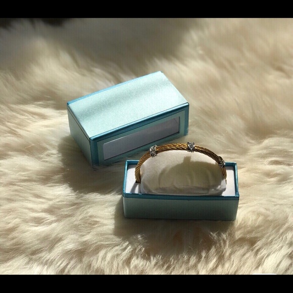 NIB Twisted Cable Rhinstone Bangle / Bracelet - Picture 3 of 9